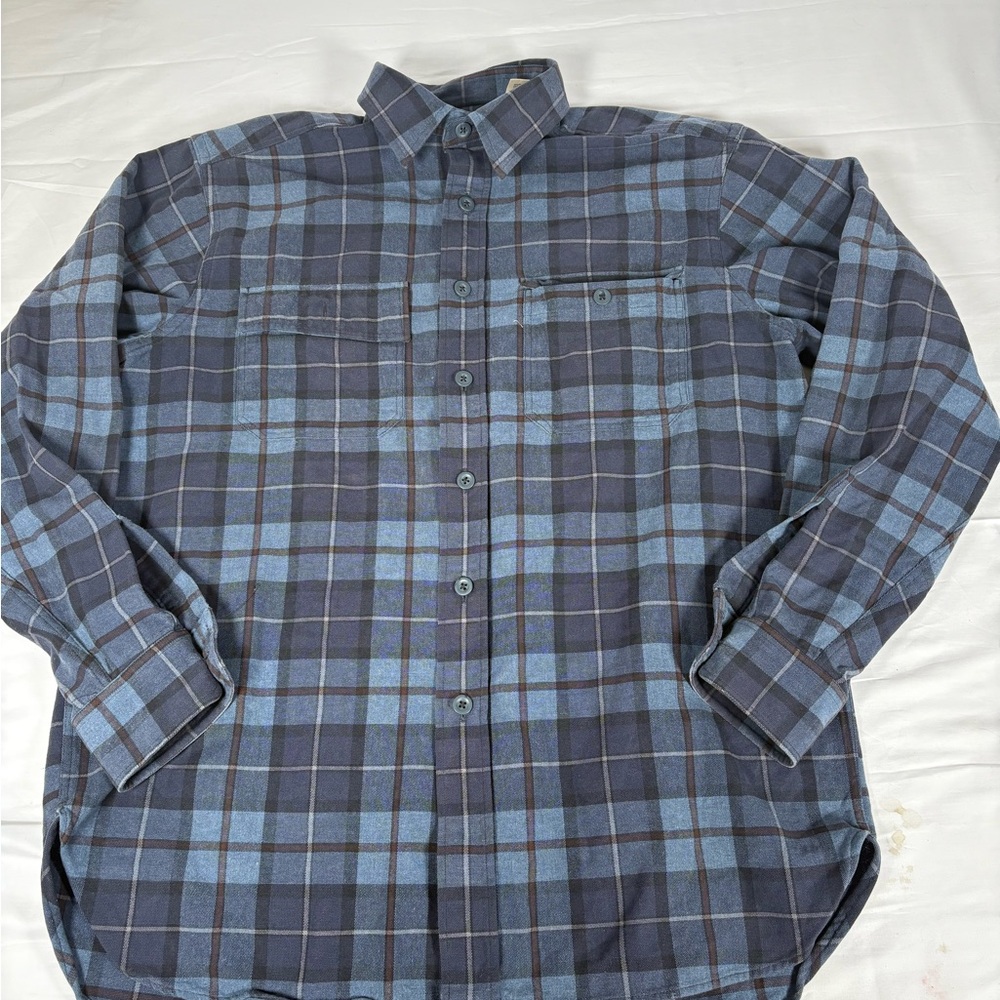 L.L. Bean Men’s Medium Blue Plaid Flannel Shirt 100% Cotton Long Sleeve Casual